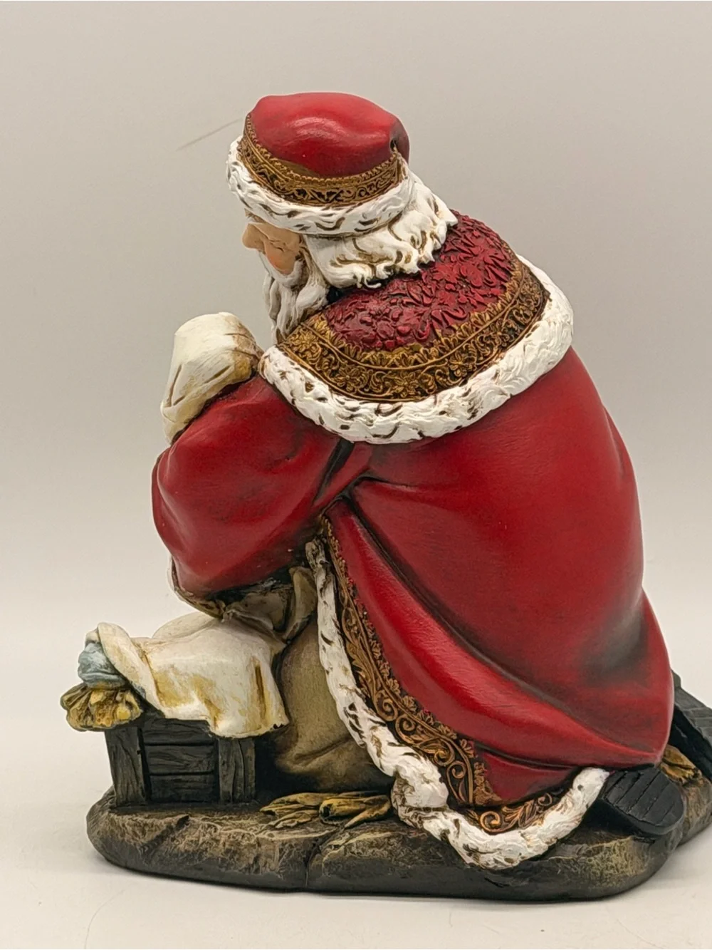 Kneeling Adoring Santa Claus Holding Infant Christ 7